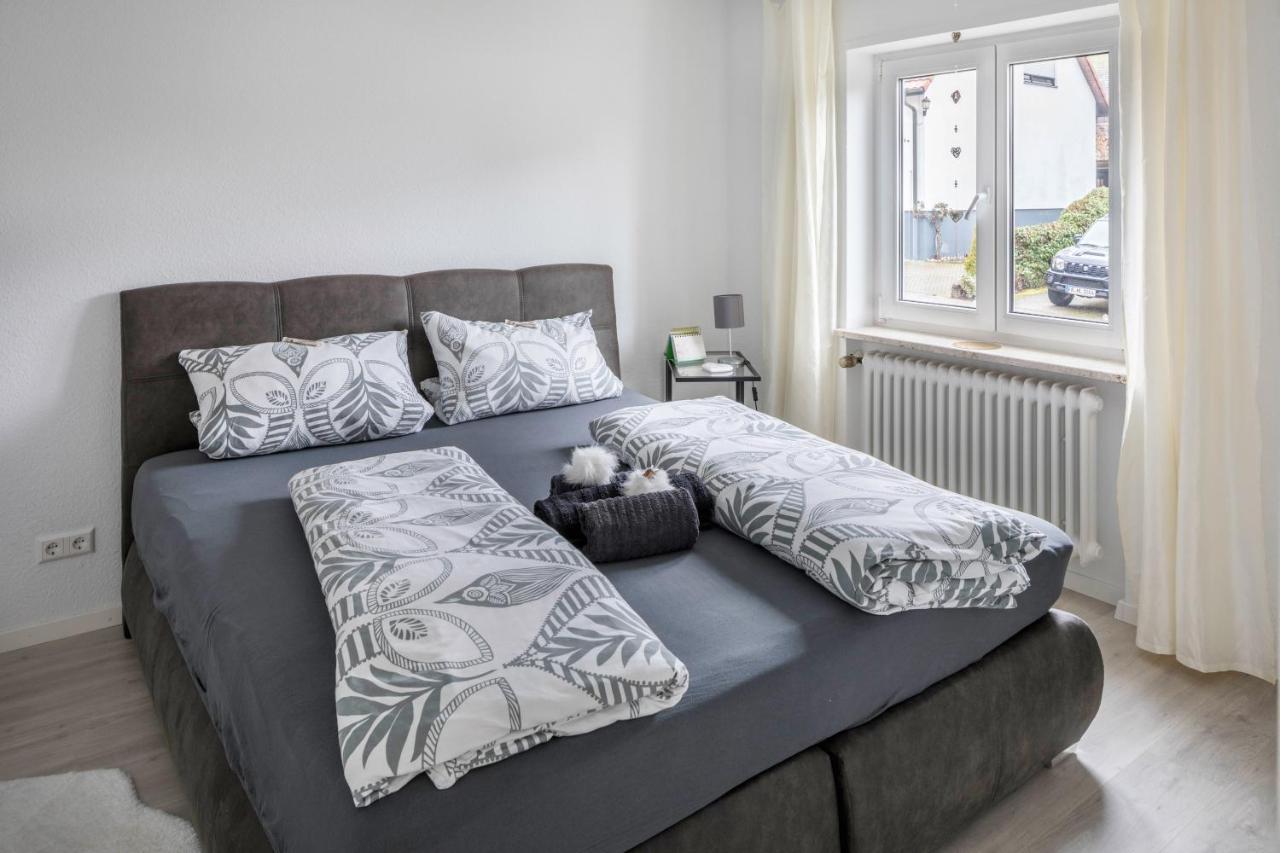 Ferienwohnung Holly Ebringen Extérieur photo